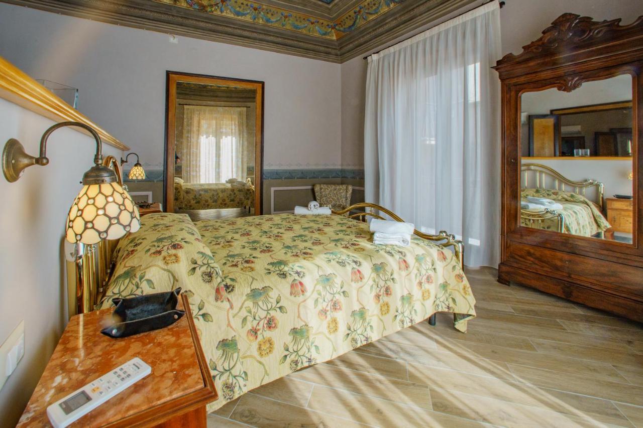 Cefas Apartments Cefalù Esterno foto